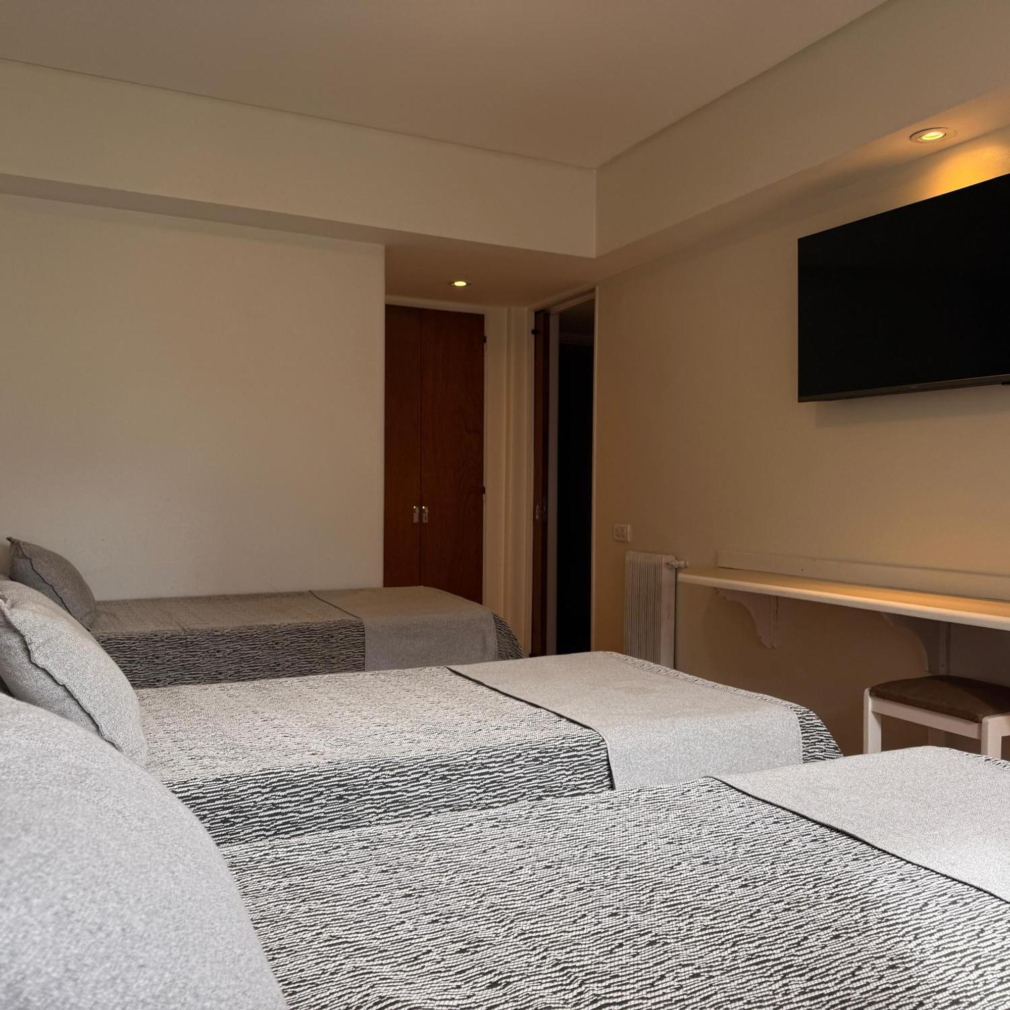 Hotel Dion 3*